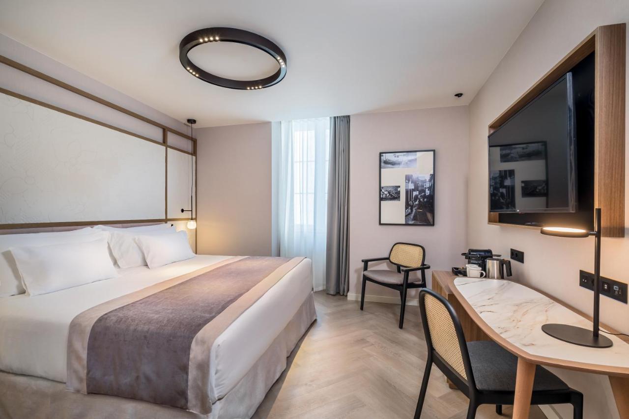 Chambre Deluxe Double ou Lits Jumeaux